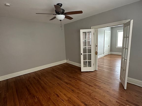 4th image of 4951-4953 Eichelberger St #2F