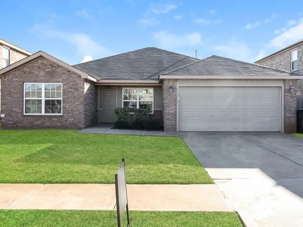 11424 SW 25th St, Yukon, OK 73099