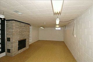 4th image of 103 W Hillcrest Dr