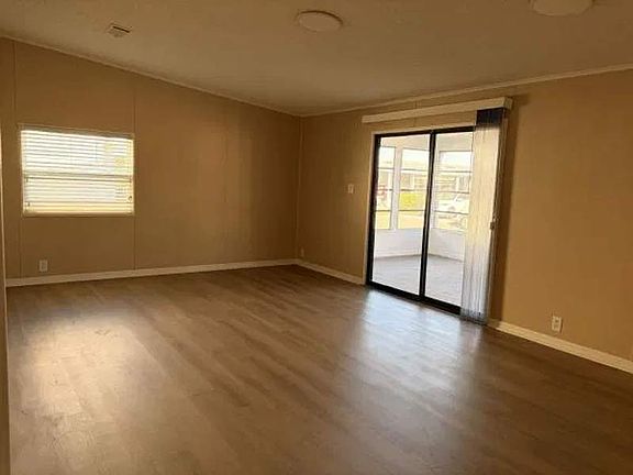 3rd image of 1226 48th Avenue Dr E #148