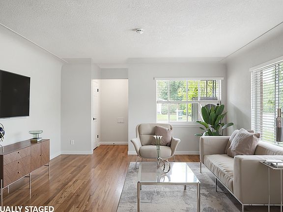 2nd image of 2085 S Saint Paul St