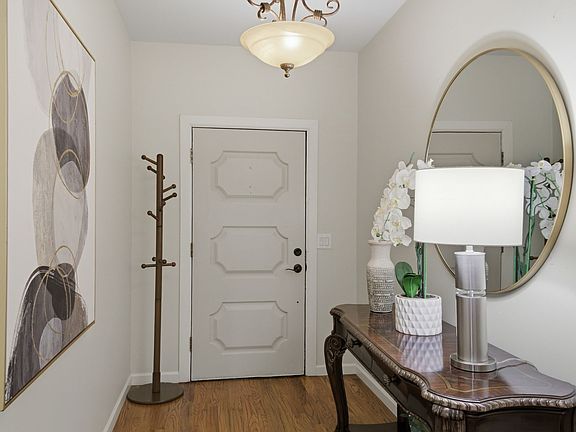 4th image of 1911 Wisteria Way