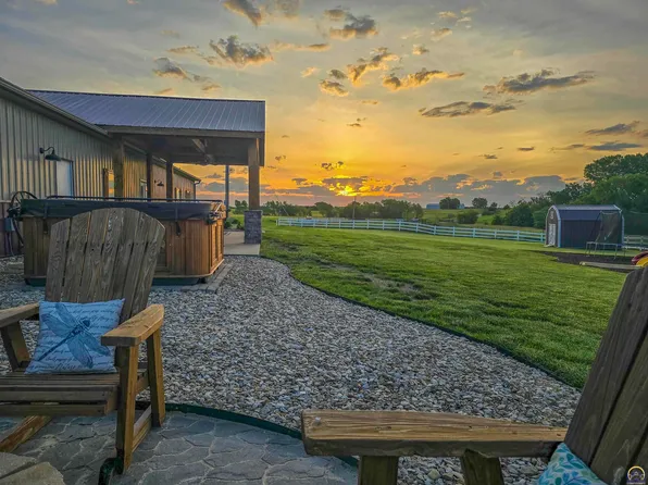 12405 302nd Rd, Netawaka, KS 66516