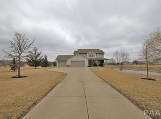 1421 Stephanie Ln, Metamora, IL 61548