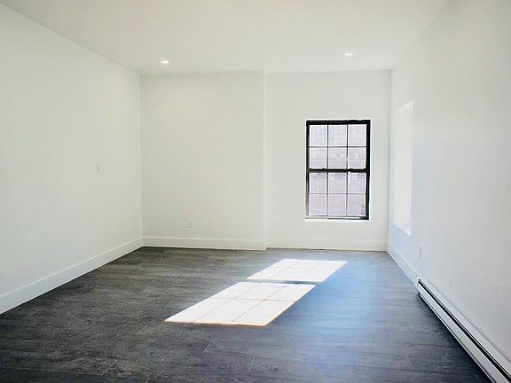 4th image of 2769 3rd Ave APT 5