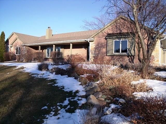 1st image of W250N9270 Clearview Dr