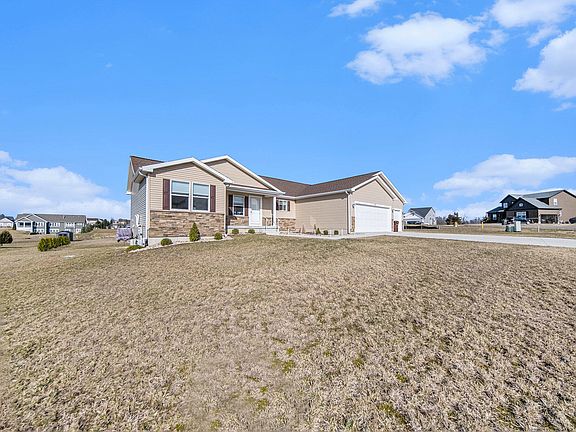 2nd image of 11304 Sand Hill Dr