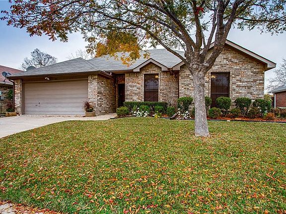3rd image of 345 Loma Alta Dr