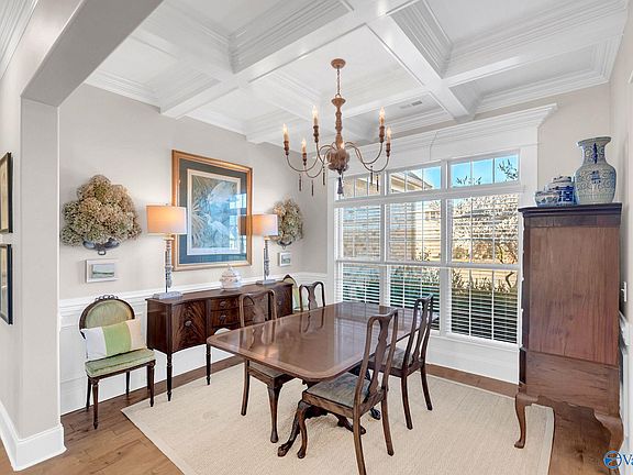5th image of 3015 Chimney Cove Cir