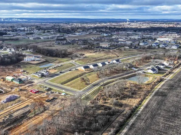 2941 Hunters Trail Drive, Portage, WI 53901