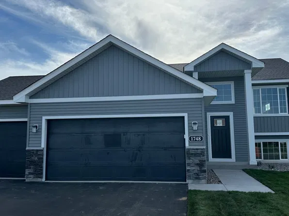 1748 Squirrel Way, New Richmond, WI 54017