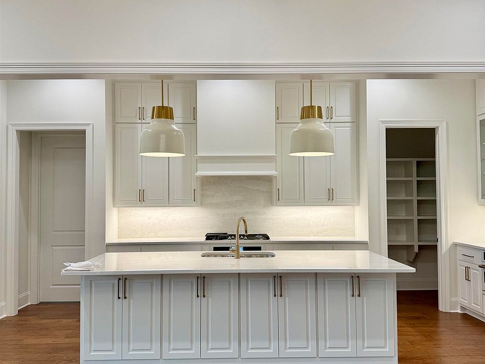 1st image of 5122 McLain Way