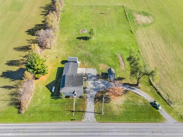 6721 County Road 35, Auburn, IN 46706