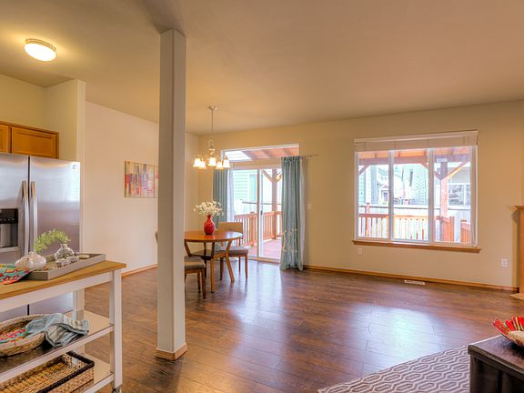 4th image of 17417 92nd Avenue Ct E