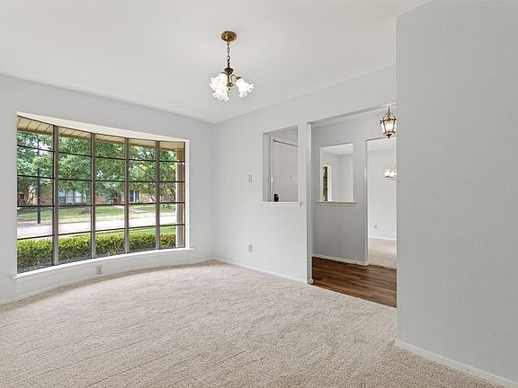 4th image of 1509 Trowbridge St