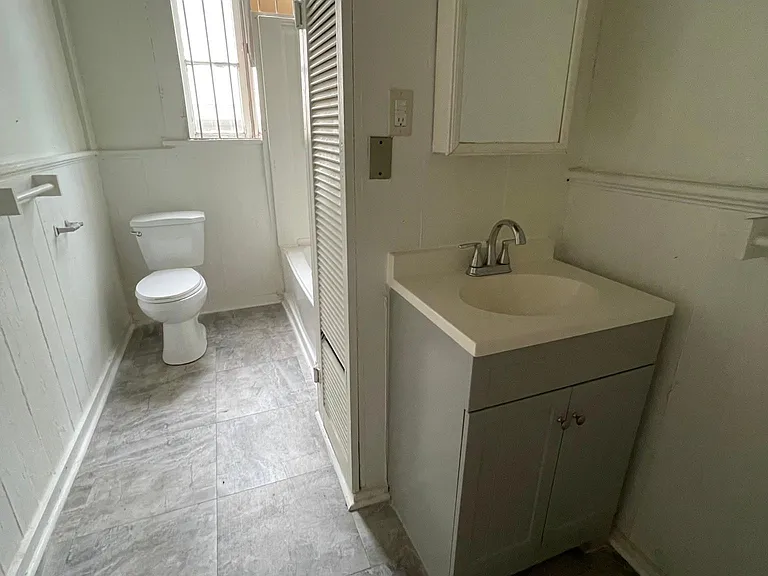 1034 S Carrollton Ave #B — Photo 6