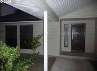 12720 SW Conestoga Dr, Beaverton, OR 97008