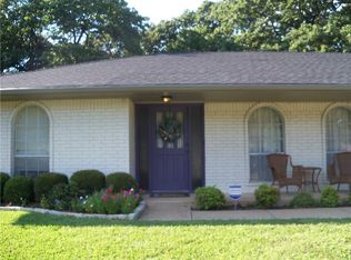 2915 Norwood Ln, Arlington, TX 76013
