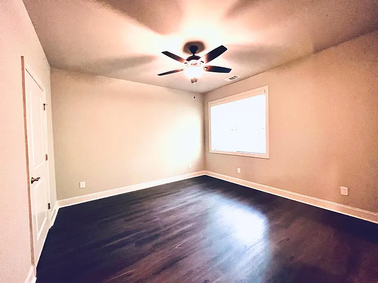 8035 Linfield Way #11 — Photo 11