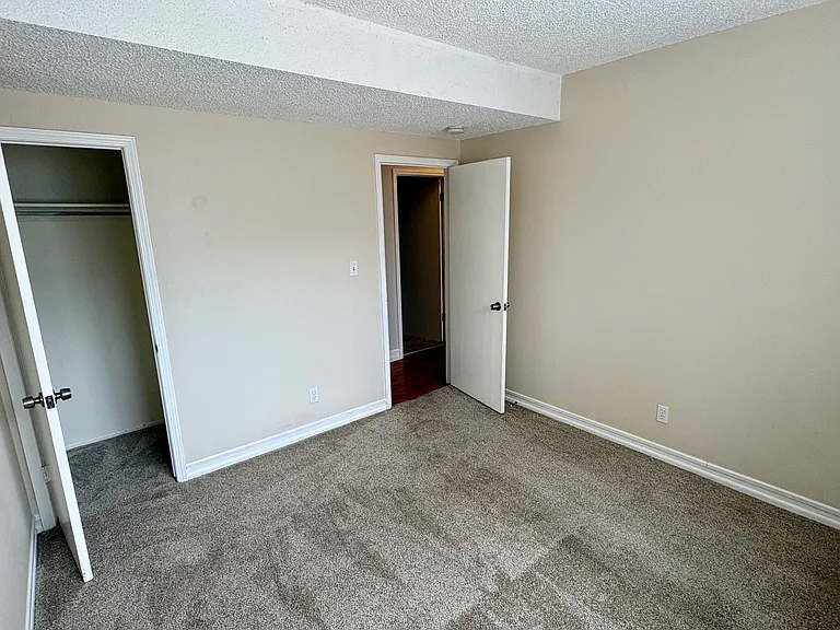 1005 Harmon Pl #1005 — Photo 15