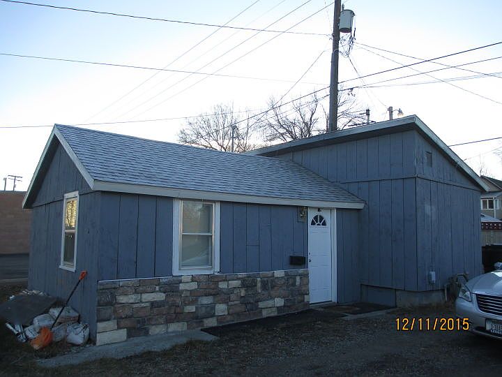 1st image of 34 1/2 Broadwater Ave
