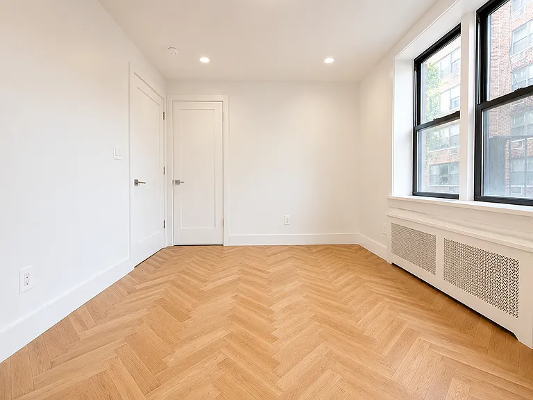111 Woodruff Ave #4B — Photo 9