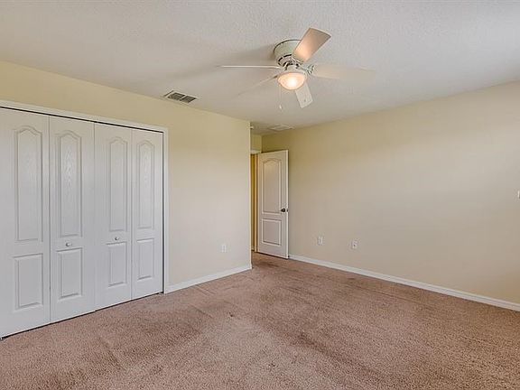 5th image of 18345 Aylesbury Ln