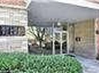 4100 W St NW APT 214, Washington, DC 20007