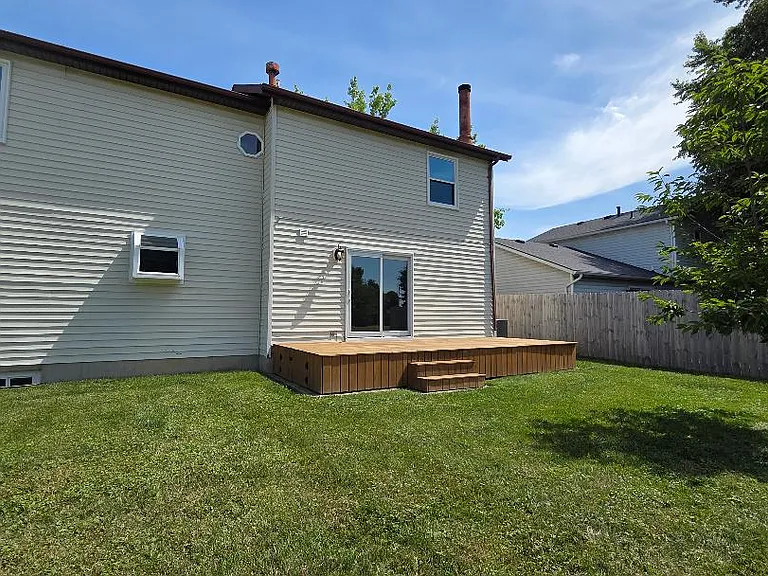 65 Elkins Ln — Photo 4