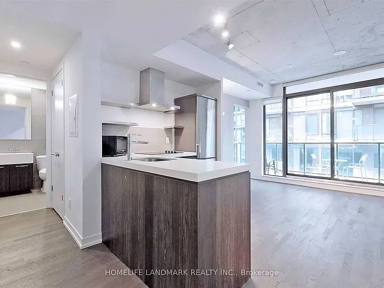 461 Adelaide St W #437 — Photo 14