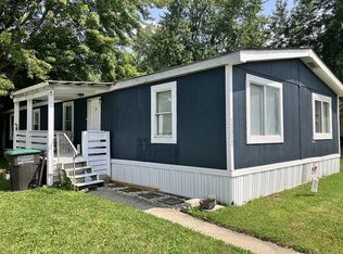 12312 Cherry St, Carleton, MI 48117