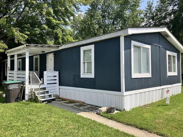 12312 Cherry St, Carleton, MI 48117