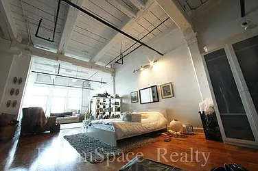 Rented by Dream Space Realty