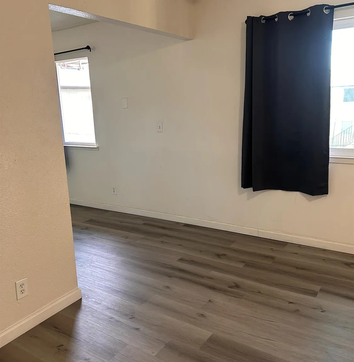 2 bed, 950 sqft, $1,550 — Photo 2