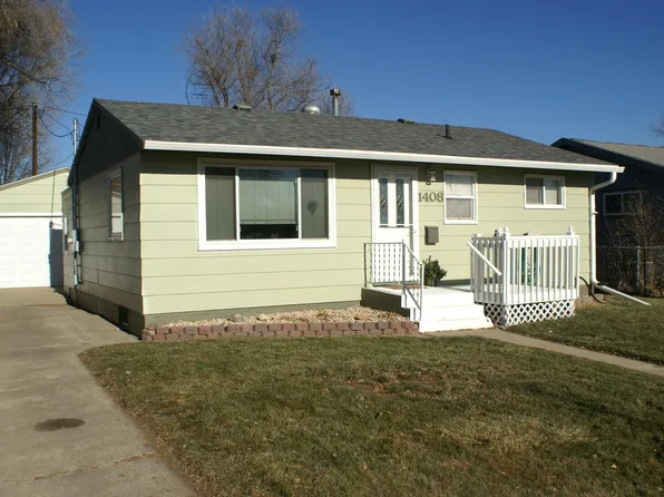 1408 4th Ave SW, Aberdeen, SD 57401