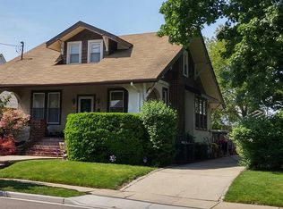 106 Dow Ave, Mineola, NY 11501