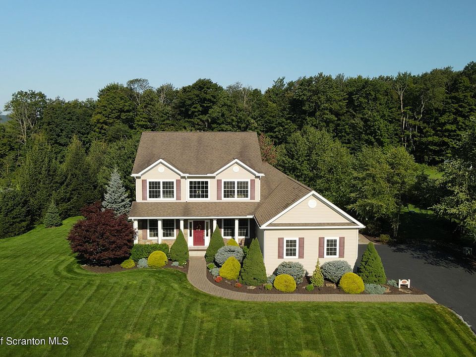 1st image of 104 Stonefield Dr