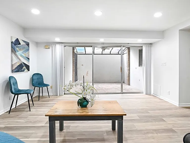 4300 Roswell Rd NE #34 — Photo 14