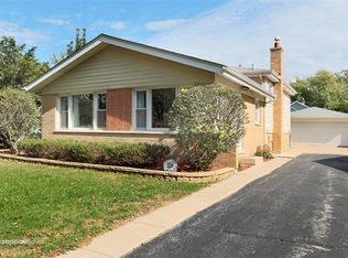 229 N 2nd Ave, Villa Park, IL 60181