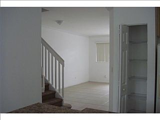 3rd image of 526 NE 21st Ave