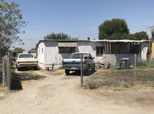 496 W Matheny Ave, Tulare, CA 93274