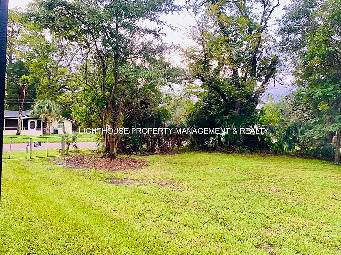 2904 W 8th St — Photo 18