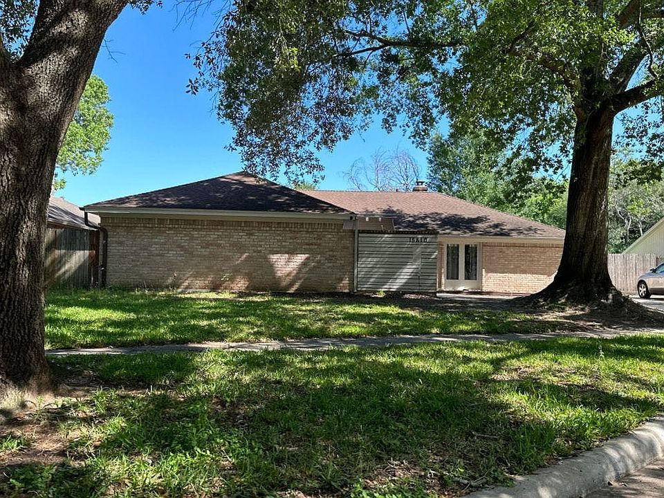 1st image of 15810 Mill Hollow Dr