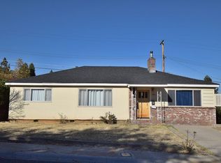 912 Pioneer St, Yreka, CA