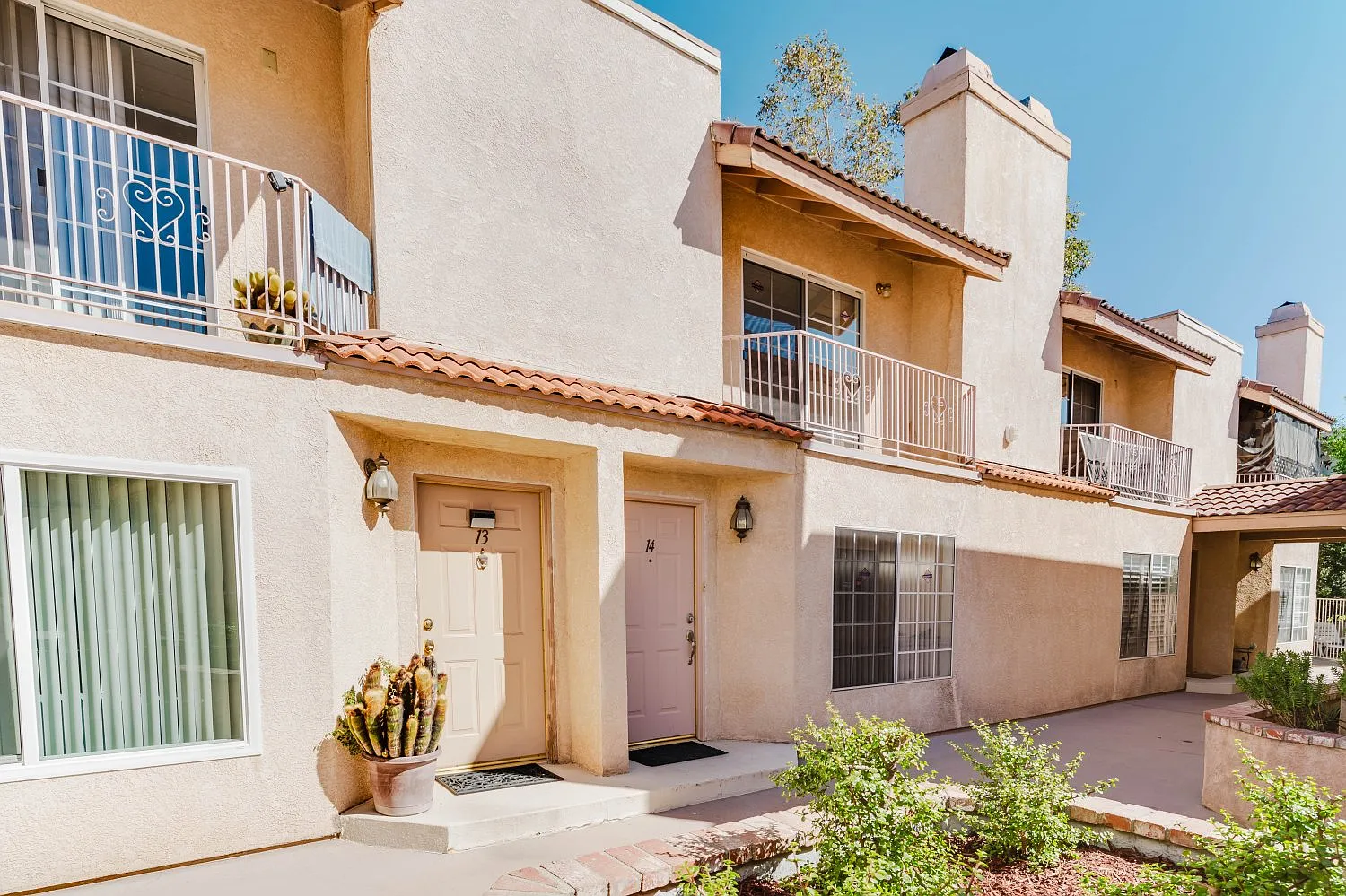 2 bed, 1350 sqft, $2,950 — Photo 3