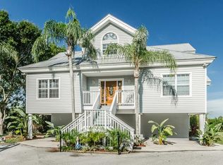918 Gilford St, Oldsmar, FL 34677