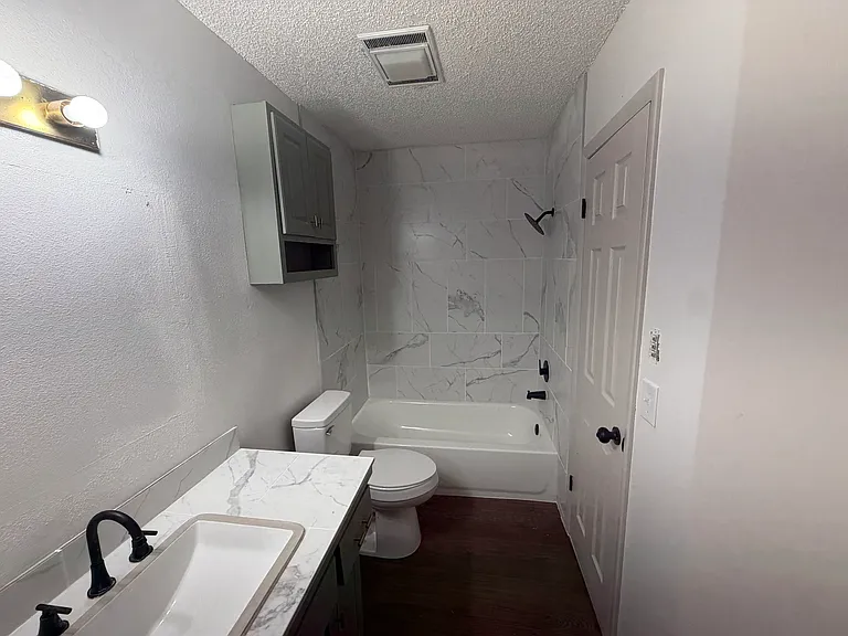 905 E Moore Ave — Photo 4