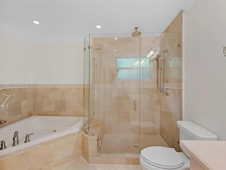 1246 Algardi Ave — Photo 14