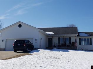 105 Kc Rd, New Ulm, MN 56073