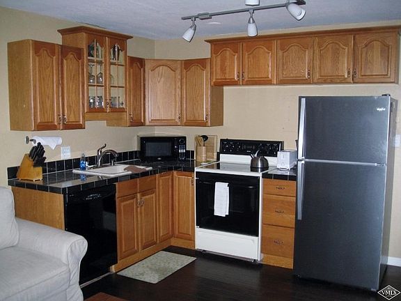 2nd image of 4640 Vail Racquet Club Dr #10/18